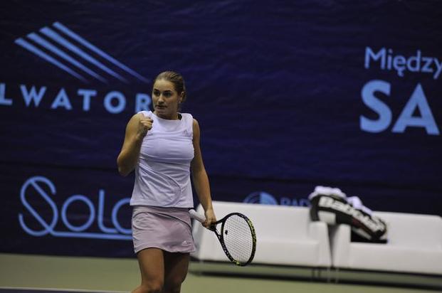 Monica Niculescu, la un pas de finala